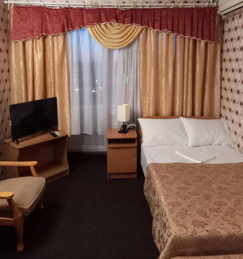 Mykolayiv Tourist Hotel Mykolaiv Exterior photo